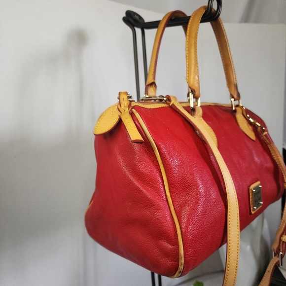Dooney & Bourke Red Pebble Leather Bag - Picture 3 of 16